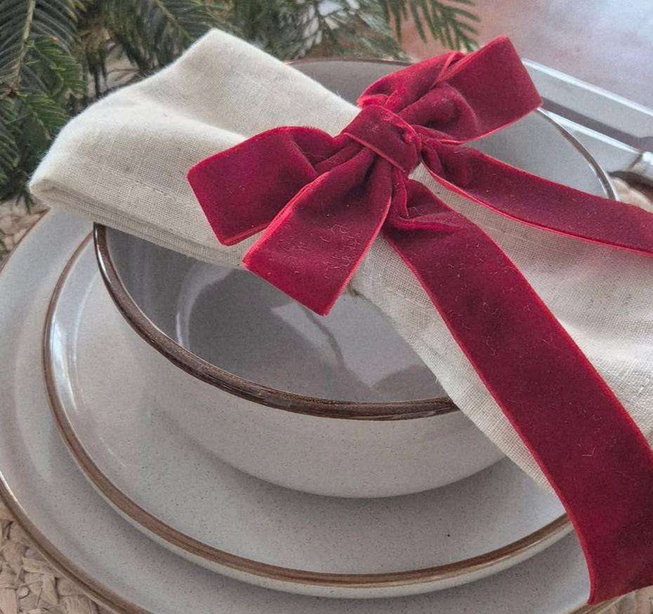 Ring in the New Year with Stunning Dinnerware: Top Picks & Trends for 2026