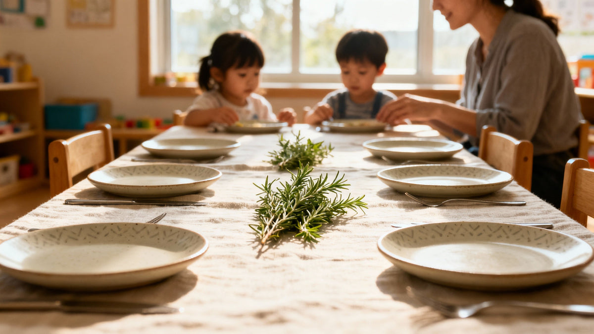 The Benefits of Patternless Ceramic Dinnerware for Early Education