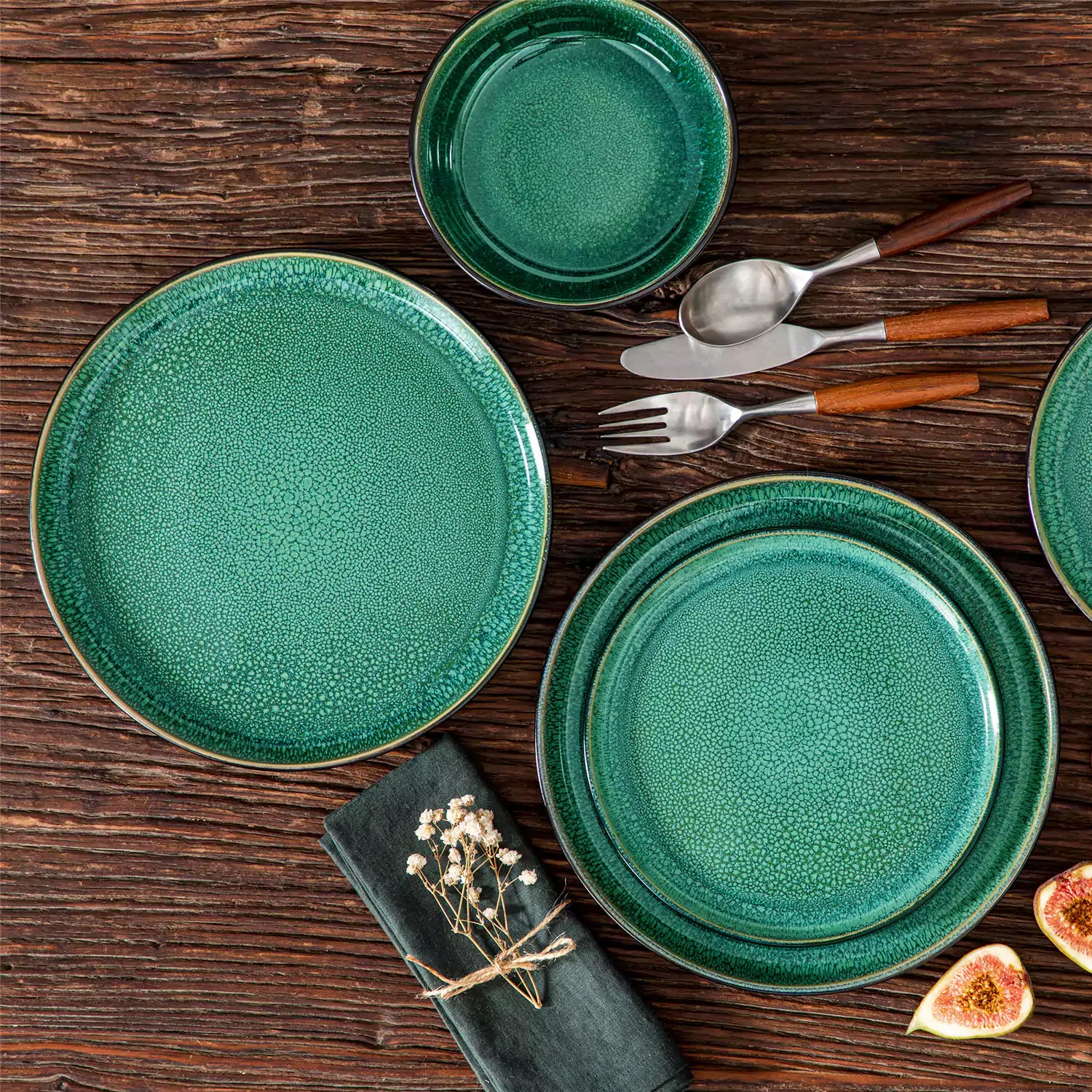 Playa 18-Piece Stoneware Dinnerware Set with plates and bowls for 6 - featuring a unique green reactive glaze and a farmhouse-inspired style-vancasso