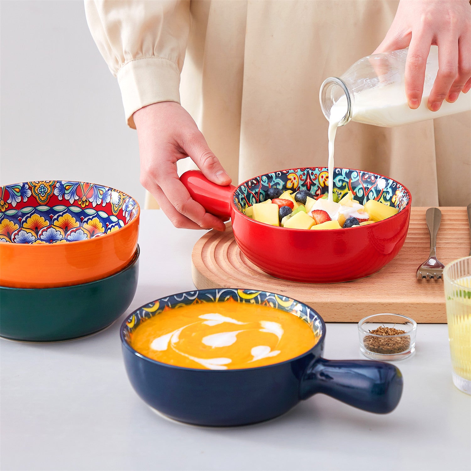 Simi Set Of 4 Soup Bowls With Handles - Perfect For Serving Soups And Stews With Ease And Style.