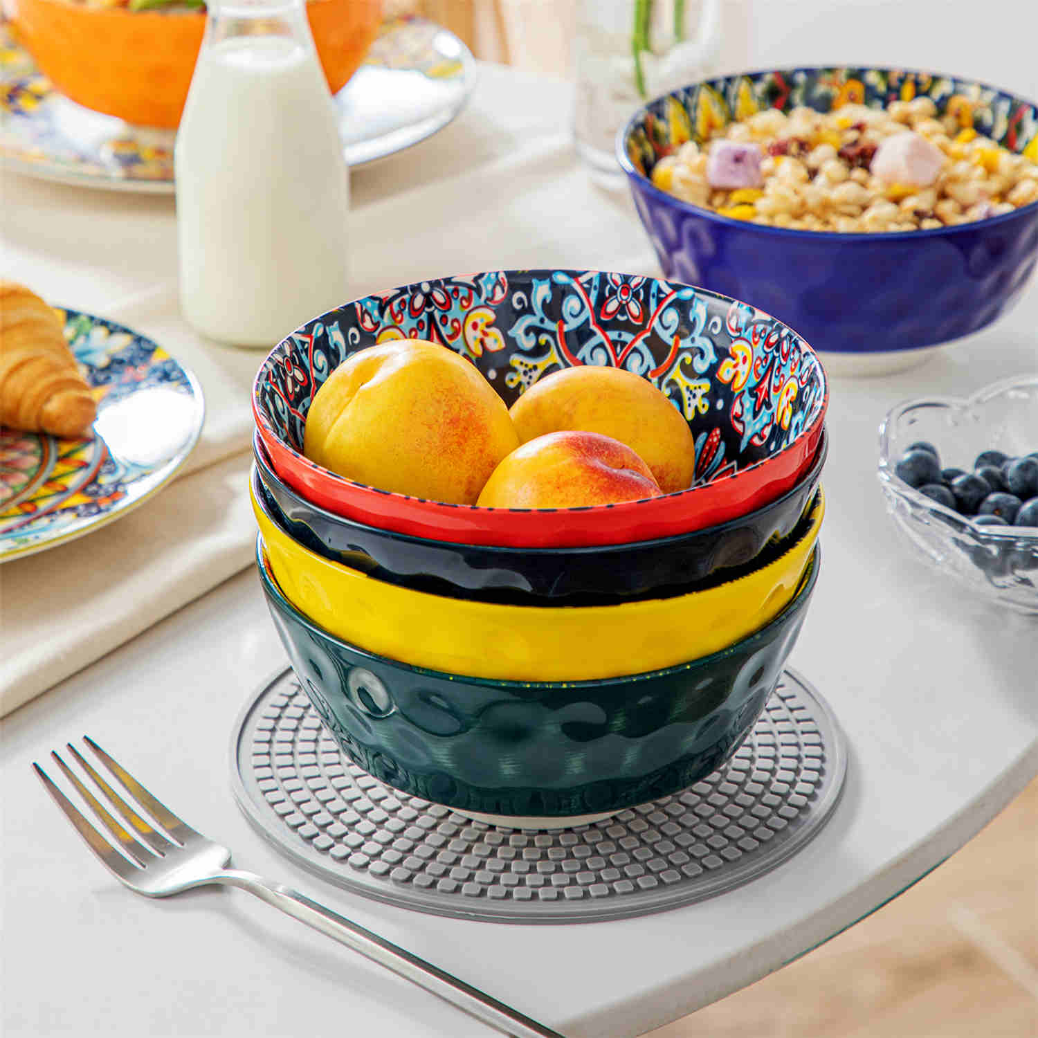 Boho Chic Simi Porcelain Bowls Set of 6 with Vibrant Pattern-vancasso