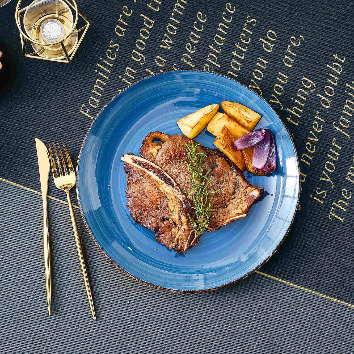 Blue Dinner Plates Set