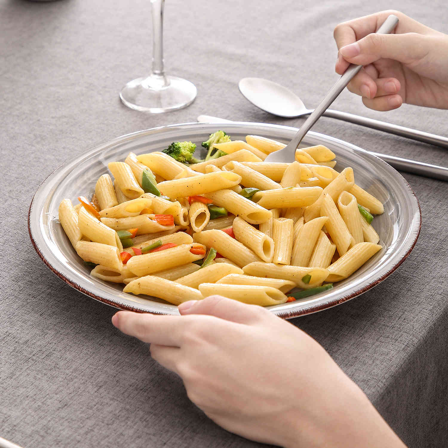 Grey Dinner Plates Set