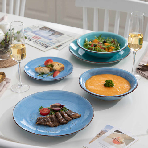 blue dinnerware set