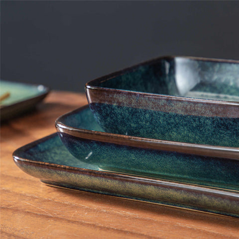 Stern 16 Piece Green Square Dinnerware Set